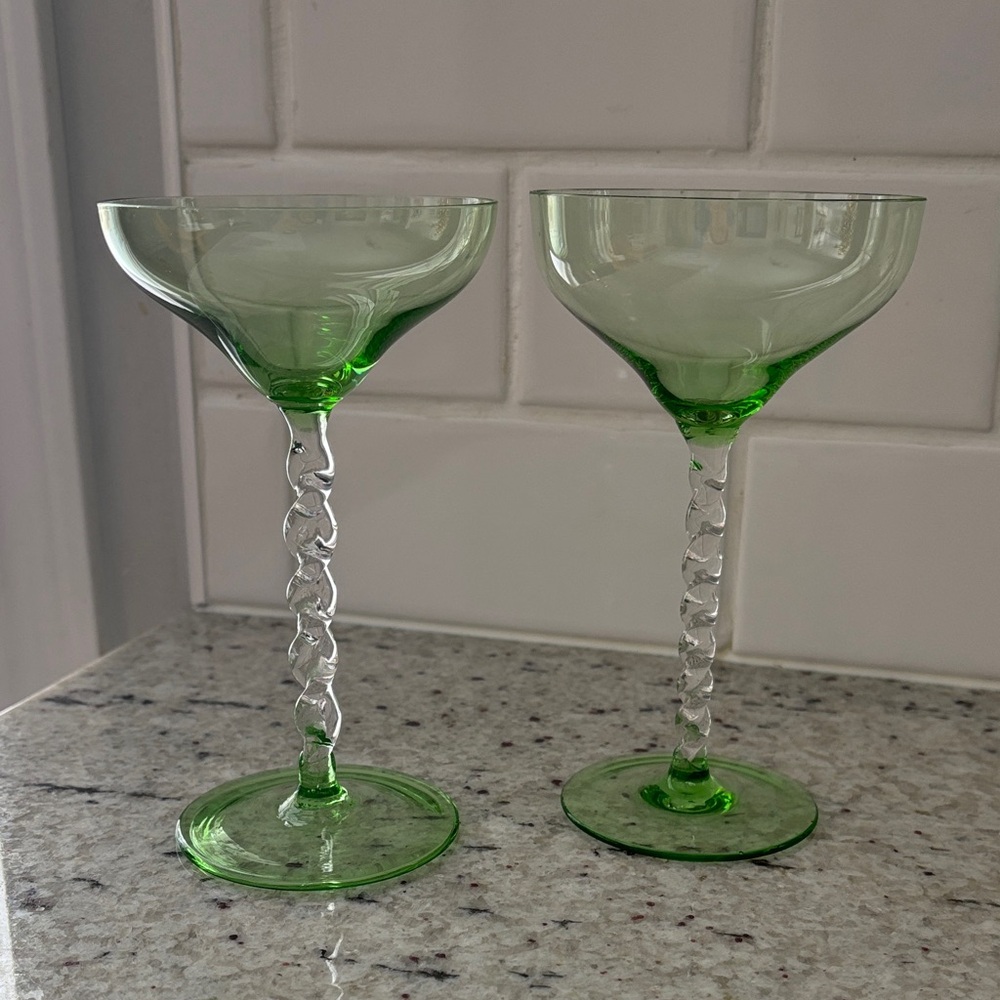 Vintage twisted stem champagne coupes